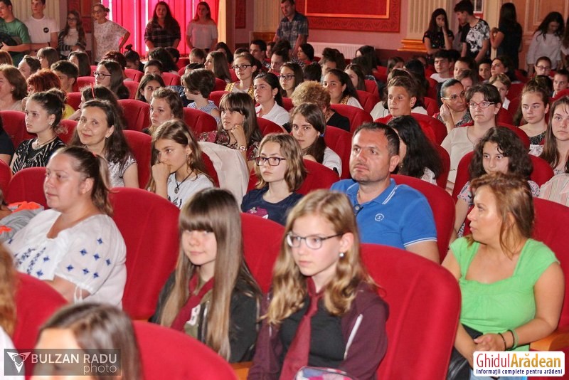 Premierea Olimpicilor la Colegiul Naţional Moise Nicoară (Galerie FOTO)  - Foto 8