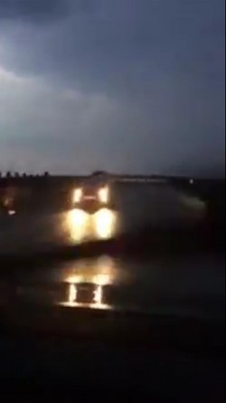 VIDEO-Şofer filmat în timp ce conducea pe contrasens, pe autostrada Arad-Timişoara