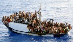 Cetăţeni din Bulgaria, Turcia şi Cipru, arestaţi preventiv pentru călăuzirea a peste 160 de migranţi în România