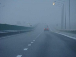 Ceața le dă bătaie de cap șoferilor din Arad și Bihor
