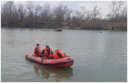 Elev căzut în râul Mureş, în cartierul Micălaca. Pompierii au intervenit de urgenţă 