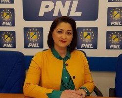 Roxana Tabuia (PNL): „Când proiectele Aradului sunt pe masa consilierilor, cei din PSD își iau un weekend prelungit”