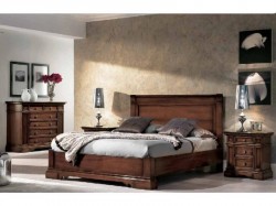 Trei seturi de mobilă pentru dormitor din lemn masiv potrivite pentru camera matrimonială sau cea de oaspeţi