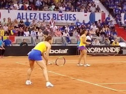Franța – România 3-2, în semifinala Fed Cup! „Tricolorele” ratează dramatic finala în ciuda victoriilor obținute de Simona Halep