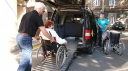 „Taxi gratis” pentru persoane cu dizabilități
