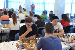 Primele mutări la Festivalul Internațional de Șah Arad Open
