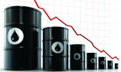 Preţul petrolului în cădere liberă pe piaţa americană. Pentru prima dată în istorie, un baril s-a vândut cu -37 dolari
