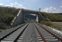 Pas important pentru modernizarea liniei de cale ferată Caransebeș-Timișoara-Arad
