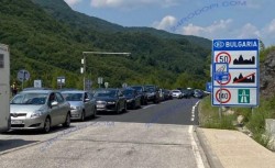 Turiștii români din Grecia se întorc mai repede acasă, încercând să evite carantina care la intoarcerea în țară  