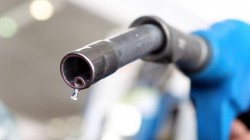 Prețul benzinei și al motorinei a luat-o razna. Benzina a ajuns la cel mai mare preț din ultimii 7 ani, iar motorina din ultimii 3 ani