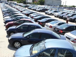 Lovitură dură pe piața mașinilor second-hand. Statul român le impune samsarilor să declare personal la RAR autoturismele aduse din străinătate