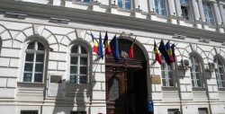 Suspendarea temporară a activităților de audiențe, relații cu publicul, registratură generală și apostilare la Prefectura Arad

