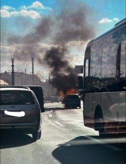 Un autoturism a luat foc lângă Catedrala Ortodoxă din Arad