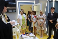 La Spitalul Județean Arad a fost sfințit cel mai spectaculos Compartiment Clinic de Radiologie pentru copii din România

