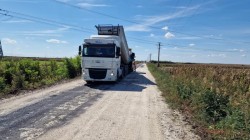 Drumul județean dintre Săvârșin și Valea Mare închis temporar pentru reparații


