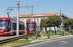 Circulația tramvaielor suspendată în week-end pentru câteva ore pe tronsonul Podgoria - Piata Romană