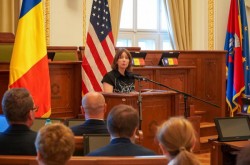 România va adera la Visa Waiver în 2025, conform afirmației ambasadorului SUA, Kathleen Kavalec