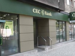 CEC Bank creditează cu dobânzi subvenționate studenţii şi familiile tinere cu sume între 75.000 şi 150.000 lei