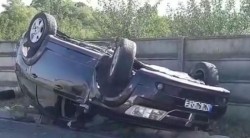 O mașină cu 4 ”seniori” s-a răsturnat la Sebiș