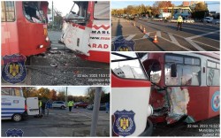 Haos la Podgoria după ce două tramvaie s-au ciocnit frontal. 6 polițiști locali au încercat să facă ordine în trafic