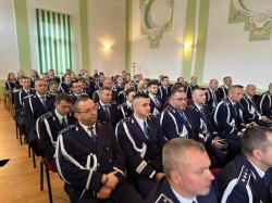 51 de polițiști ai I.P.J. Arad avansați în grad, de Ziua Națională a României