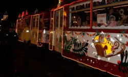 Programul tramvaiului lui Moș Crăciun în municipiul Arad