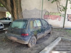 Rablele sufocă Aradul. 303 notificări în vederea ridicării de pe domeniul public a mașinilor abandonate