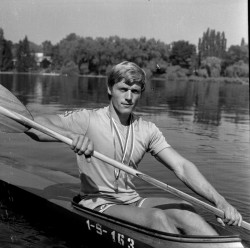 Doliu în lumea sportului românesc. Vasile Dîba, primul campion olimpic al kaiacului românesc, s-a stins din viață la vârsta de 70 de ani


