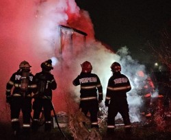 Incendiu la o casă din localitatea Șiria 