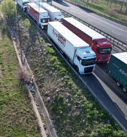 Paștele Catolic vine cu restricții de circulație pentru camioane în Ungaria. Orarul restricțiilor