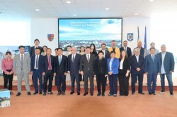 Două delegații din Provincia Hainan (Republica Populară Chineză) au fost primite astăzi de președintele Consiliului Județean Arad, Iustin Cionca 