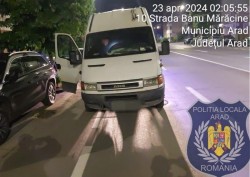 Microbuz furat identificat în toiul nopții de o patrulă de Poliție Locală