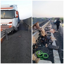 Accident între un TIR și un autoturism pe autostrada A1 în zona comunei Șagu
