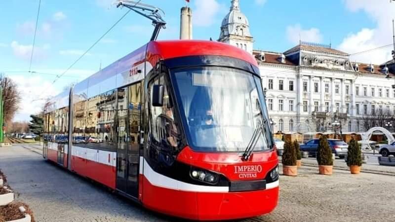 Circulația tramvaielor oprită în centrul Aradului cu ocazia manifestărilor prilejuite de Ziua Eroilor